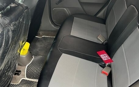 Chevrolet Cobalt II, 2013 год, 950 000 рублей, 7 фотография