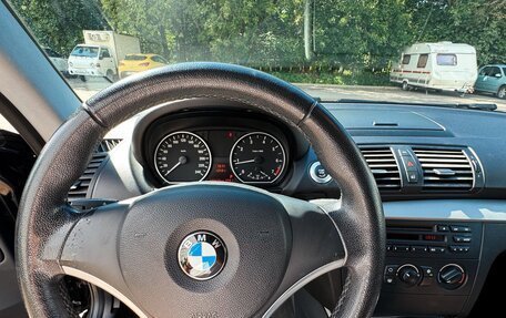 BMW 1 серия, 2010 год, 720 000 рублей, 12 фотография
