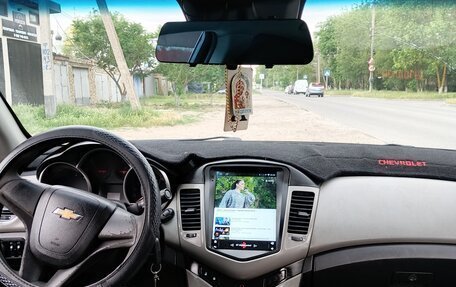 Chevrolet Cruze II, 2012 год, 750 000 рублей, 5 фотография