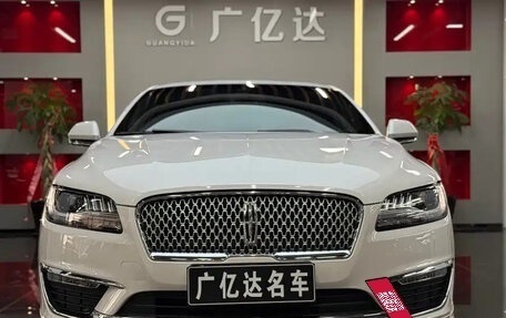 Lincoln MKZ II рестайлинг, 2020 год, 2 330 000 рублей, 2 фотография