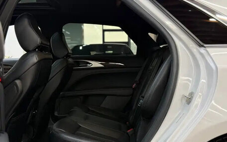 Lincoln MKZ II рестайлинг, 2020 год, 2 330 000 рублей, 10 фотография