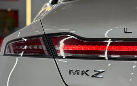 Lincoln MKZ II рестайлинг, 2020 год, 2 330 000 рублей, 15 фотография