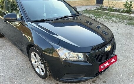 Chevrolet Cruze II, 2012 год, 850 000 рублей, 2 фотография