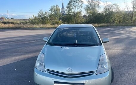 Toyota Prius, 2008 год, 850 000 рублей, 13 фотография
