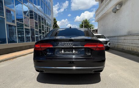 Audi A8, 2013 год, 1 990 000 рублей, 5 фотография