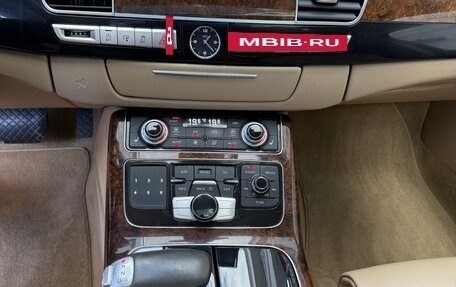 Audi A8, 2013 год, 1 990 000 рублей, 12 фотография