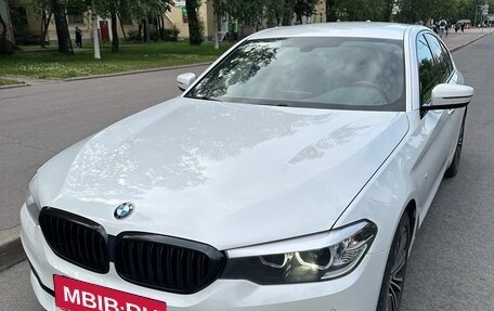 BMW 5 серия, 2017 год, 3 200 000 рублей, 31 фотография