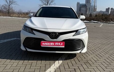 Toyota Camry, 2018 год, 2 200 000 рублей, 1 фотография