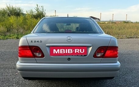 Mercedes-Benz E-Класс, 1998 год, 2 000 000 рублей, 7 фотография