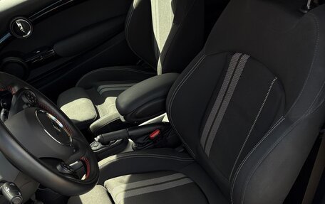 MINI Hatch, 2021 год, 2 800 000 рублей, 18 фотография