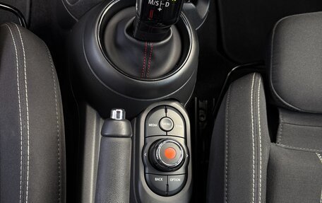 MINI Hatch, 2021 год, 2 800 000 рублей, 27 фотография