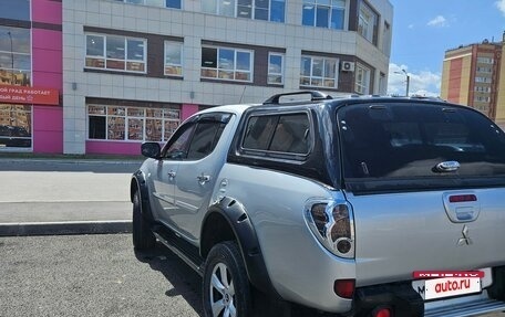 Mitsubishi L200 IV рестайлинг, 2011 год, 1 230 000 рублей, 7 фотография