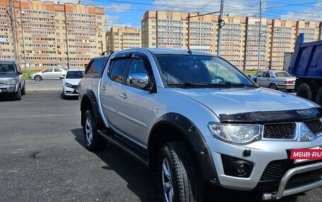 Mitsubishi L200 IV рестайлинг, 2011 год, 1 230 000 рублей, 4 фотография