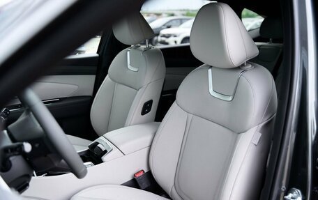Hyundai Tucson, 2025 год, 4 299 900 рублей, 21 фотография