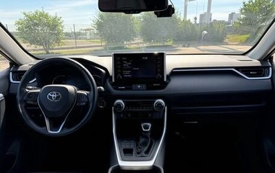 Toyota RAV4, 2022 год, 3 700 000 рублей, 1 фотография