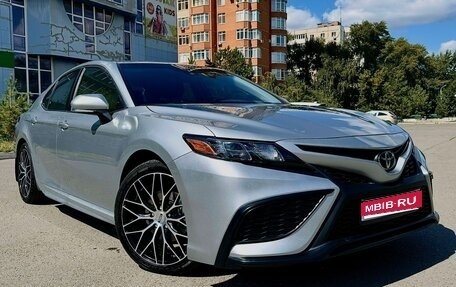 Toyota Camry, 2023 год, 4 500 000 рублей, 1 фотография