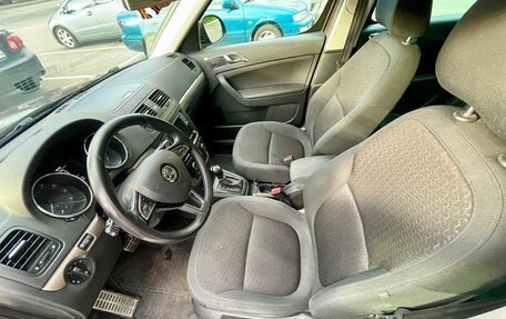 Skoda Yeti I рестайлинг, 2015 год, 1 420 000 рублей, 6 фотография