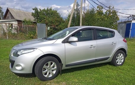 Renault Megane III, 2011 год, 830 000 рублей, 3 фотография