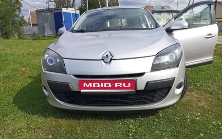 Renault Megane III, 2011 год, 830 000 рублей, 16 фотография