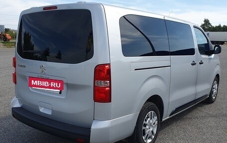 Peugeot Traveller I, 2021 год, 4 100 000 рублей, 4 фотография