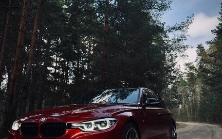 BMW 3 серия, 2017 год, 2 500 000 рублей, 3 фотография