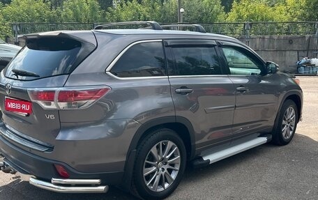 Toyota Highlander III, 2014 год, 3 470 000 рублей, 3 фотография