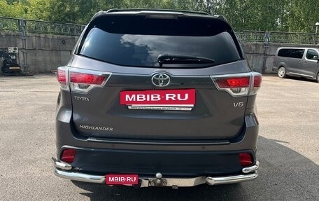 Toyota Highlander III, 2014 год, 3 470 000 рублей, 4 фотография