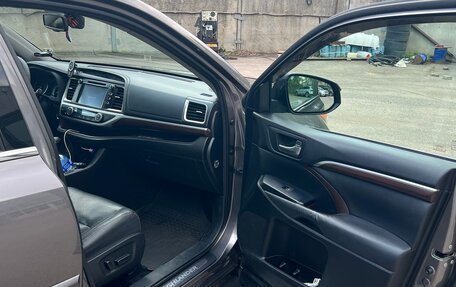 Toyota Highlander III, 2014 год, 3 470 000 рублей, 15 фотография