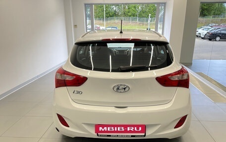 Hyundai i30 II рестайлинг, 2016 год, 1 150 000 рублей, 5 фотография