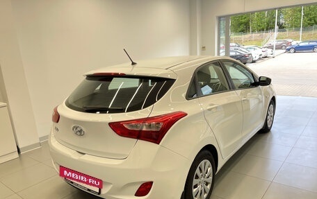 Hyundai i30 II рестайлинг, 2016 год, 1 150 000 рублей, 4 фотография