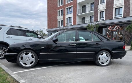 Mercedes-Benz E-Класс, 1997 год, 730 000 рублей, 5 фотография