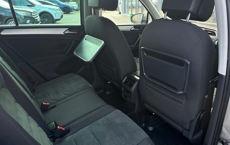 Volkswagen Tiguan II, 2018 год, 2 490 000 рублей, 15 фотография