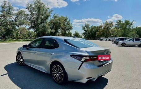 Toyota Camry, 2023 год, 4 500 000 рублей, 12 фотография