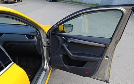 Skoda Octavia, 2020 год, 1 400 000 рублей, 11 фотография