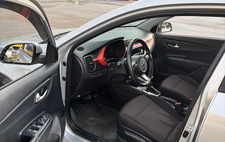KIA Rio IV, 2021 год, 1 720 000 рублей, 12 фотография