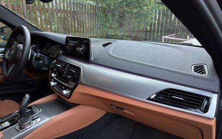 BMW 5 серия, 2017 год, 4 500 000 рублей, 18 фотография