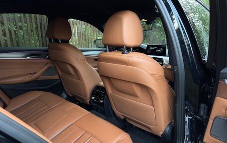 BMW 5 серия, 2017 год, 4 500 000 рублей, 15 фотография