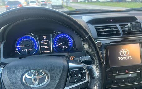 Toyota Camry, 2017 год, 1 530 000 рублей, 11 фотография