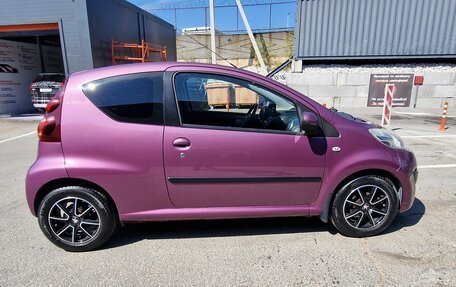 Peugeot 107 I рестайлинг, 2012 год, 570 000 рублей, 3 фотография