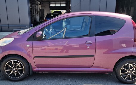 Peugeot 107 I рестайлинг, 2012 год, 570 000 рублей, 4 фотография