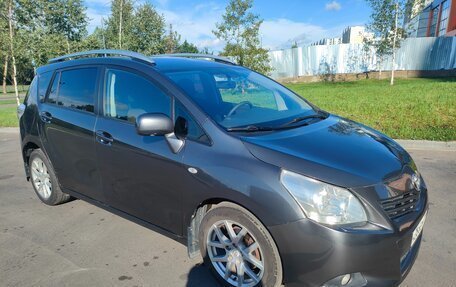 Toyota Verso I, 2010 год, 1 199 000 рублей, 2 фотография