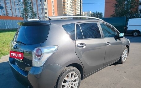 Toyota Verso I, 2010 год, 1 199 000 рублей, 4 фотография