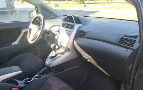 Toyota Verso I, 2010 год, 1 199 000 рублей, 21 фотография