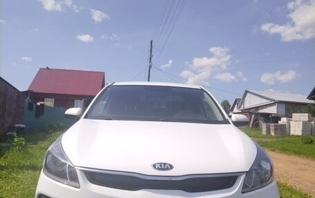 KIA Rio IV, 2019 год, 1 120 000 рублей, 2 фотография