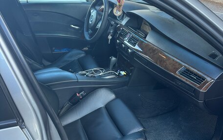 BMW 5 серия, 2006 год, 1 200 000 рублей, 5 фотография