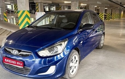 Hyundai Solaris II рестайлинг, 2013 год, 650 000 рублей, 1 фотография
