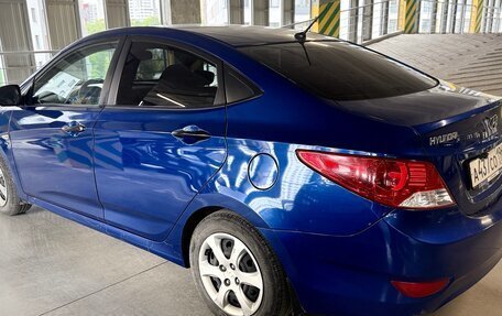 Hyundai Solaris II рестайлинг, 2013 год, 650 000 рублей, 5 фотография