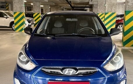 Hyundai Solaris II рестайлинг, 2013 год, 650 000 рублей, 3 фотография