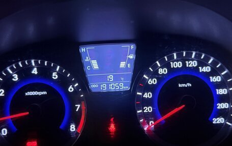 Hyundai Solaris II рестайлинг, 2013 год, 650 000 рублей, 17 фотография