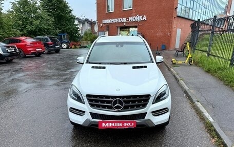 Mercedes-Benz M-Класс, 2015 год, 3 150 000 рублей, 2 фотография